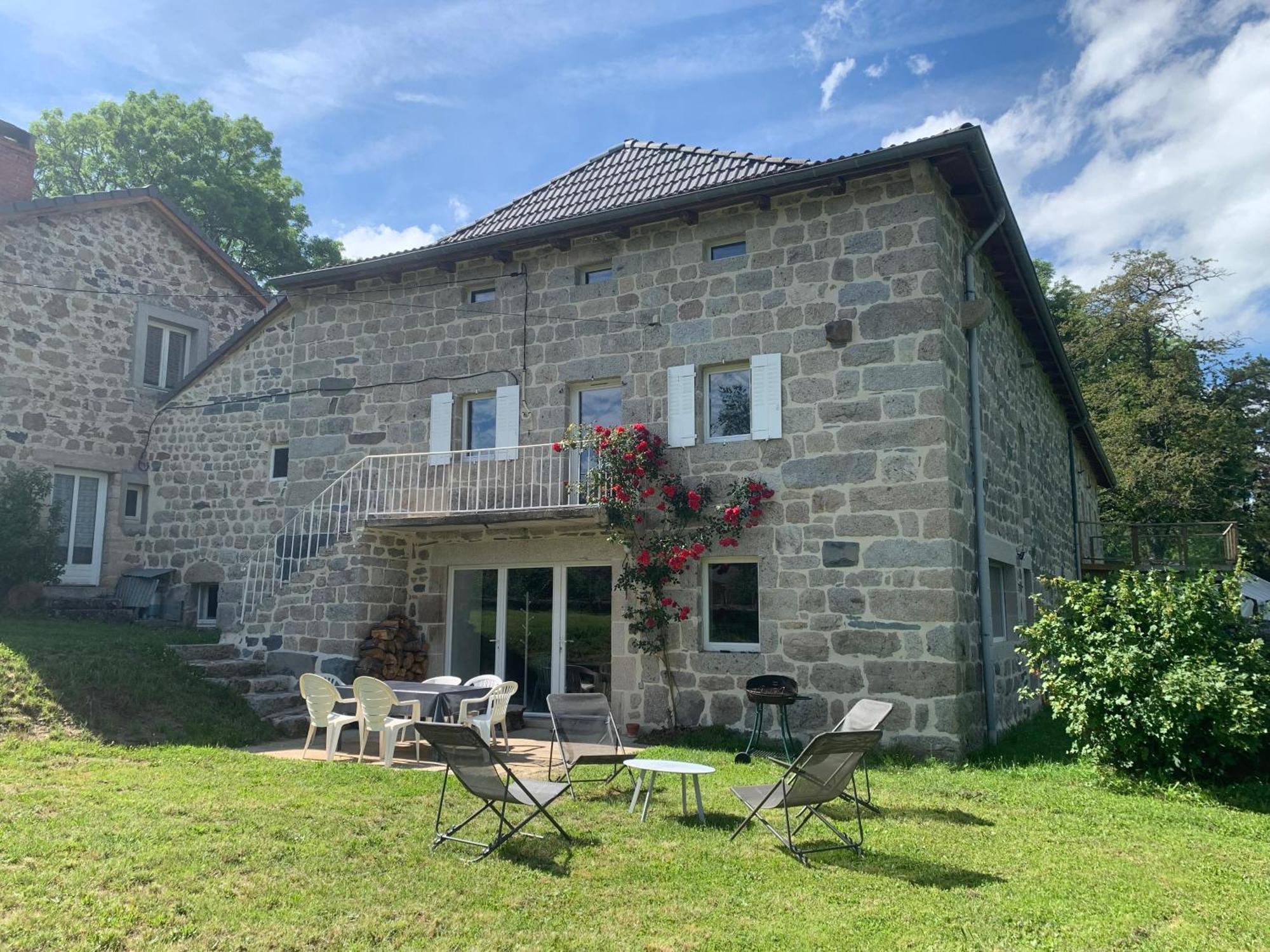 Ferme Au Calme A 15Mn Du Chambon Sur Lignon Villa Saint-Jeures Kültér fotó